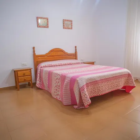 Apartment Modernos Con Garaje, Balcones Y Aire En - Es-180-4